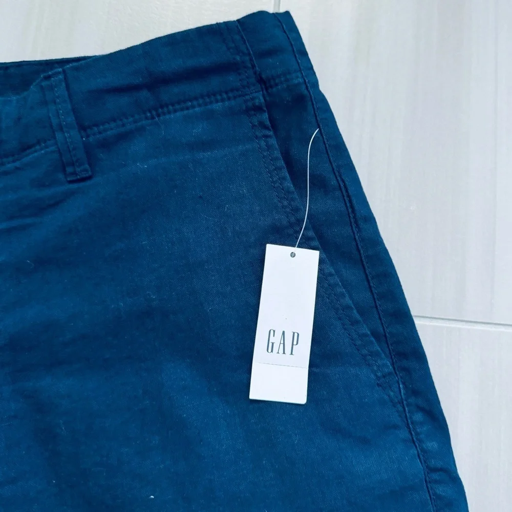 NWT Gap 10